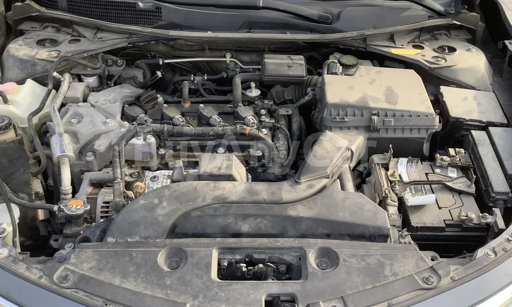 Vehicle photo 6