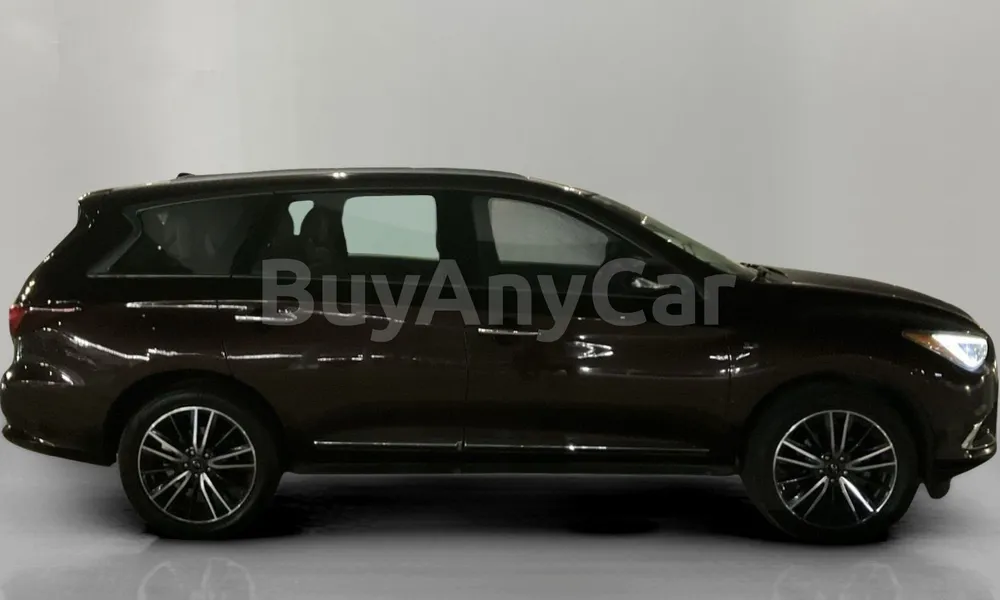 Vehicle photo 3