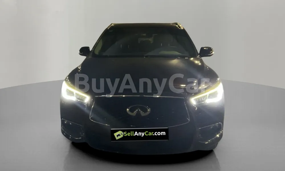 Vehicle photo 1