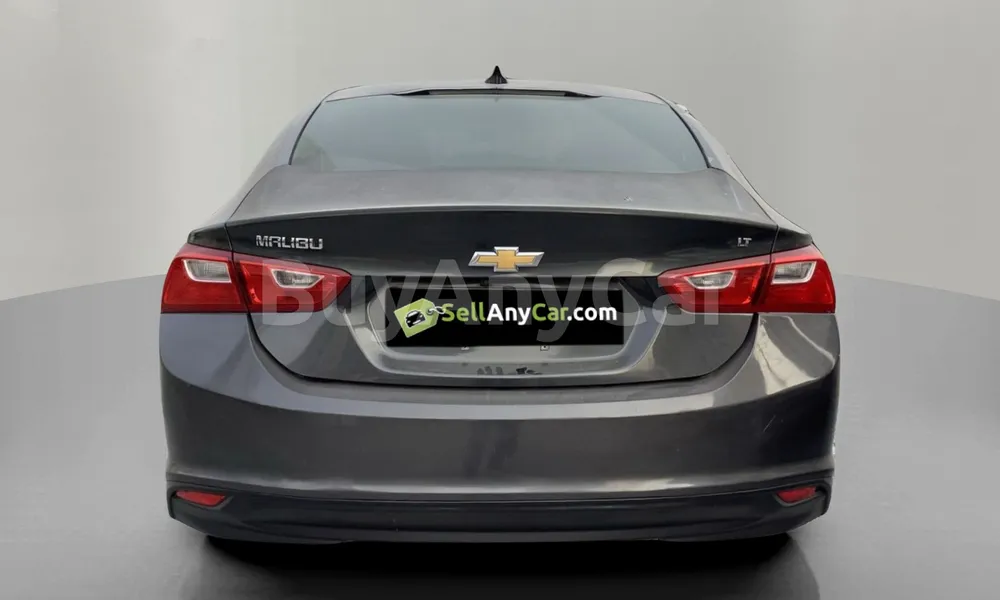 Vehicle photo 2