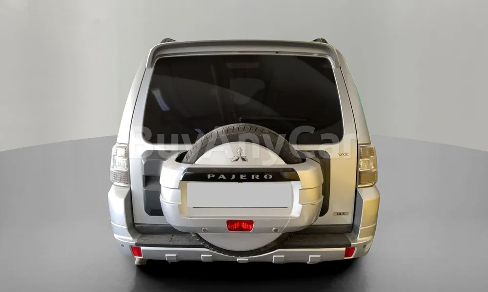 Vehicle photo 2