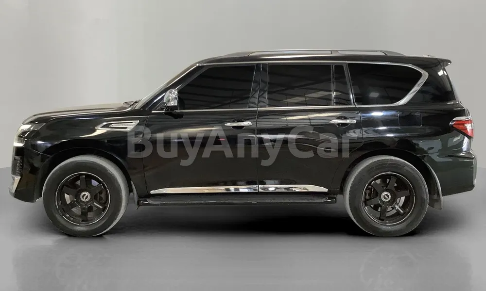 Vehicle photo 4