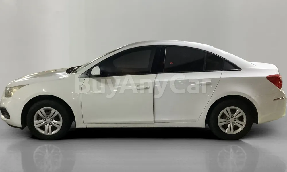 Vehicle photo 4