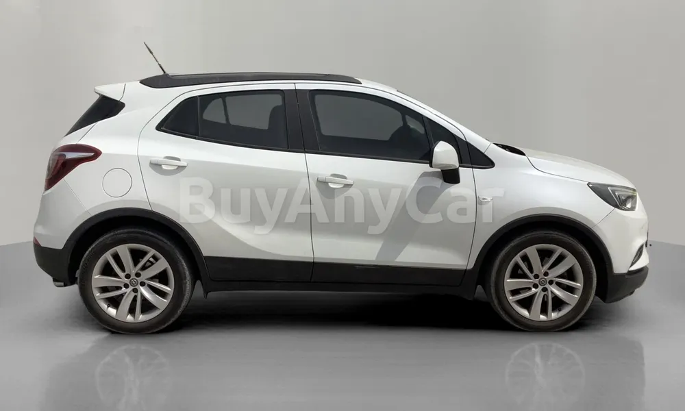 Vehicle photo 4