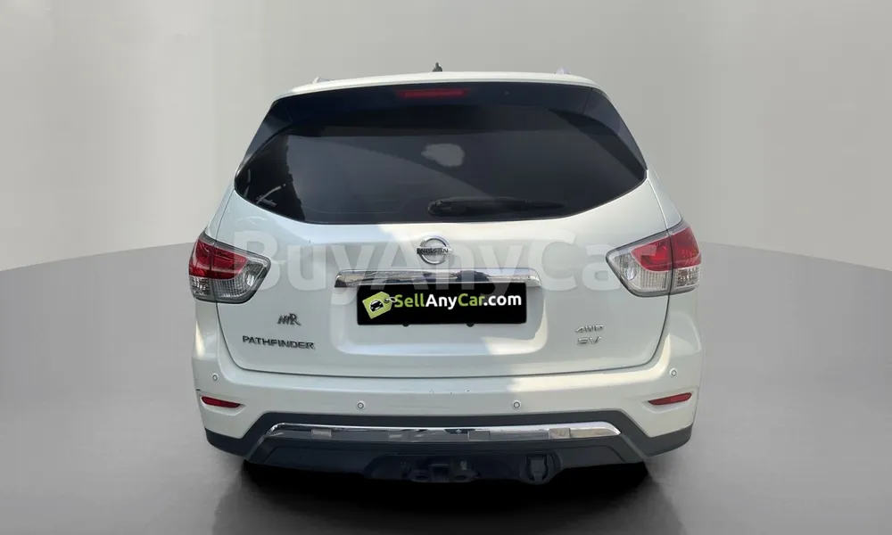 Vehicle photo 2