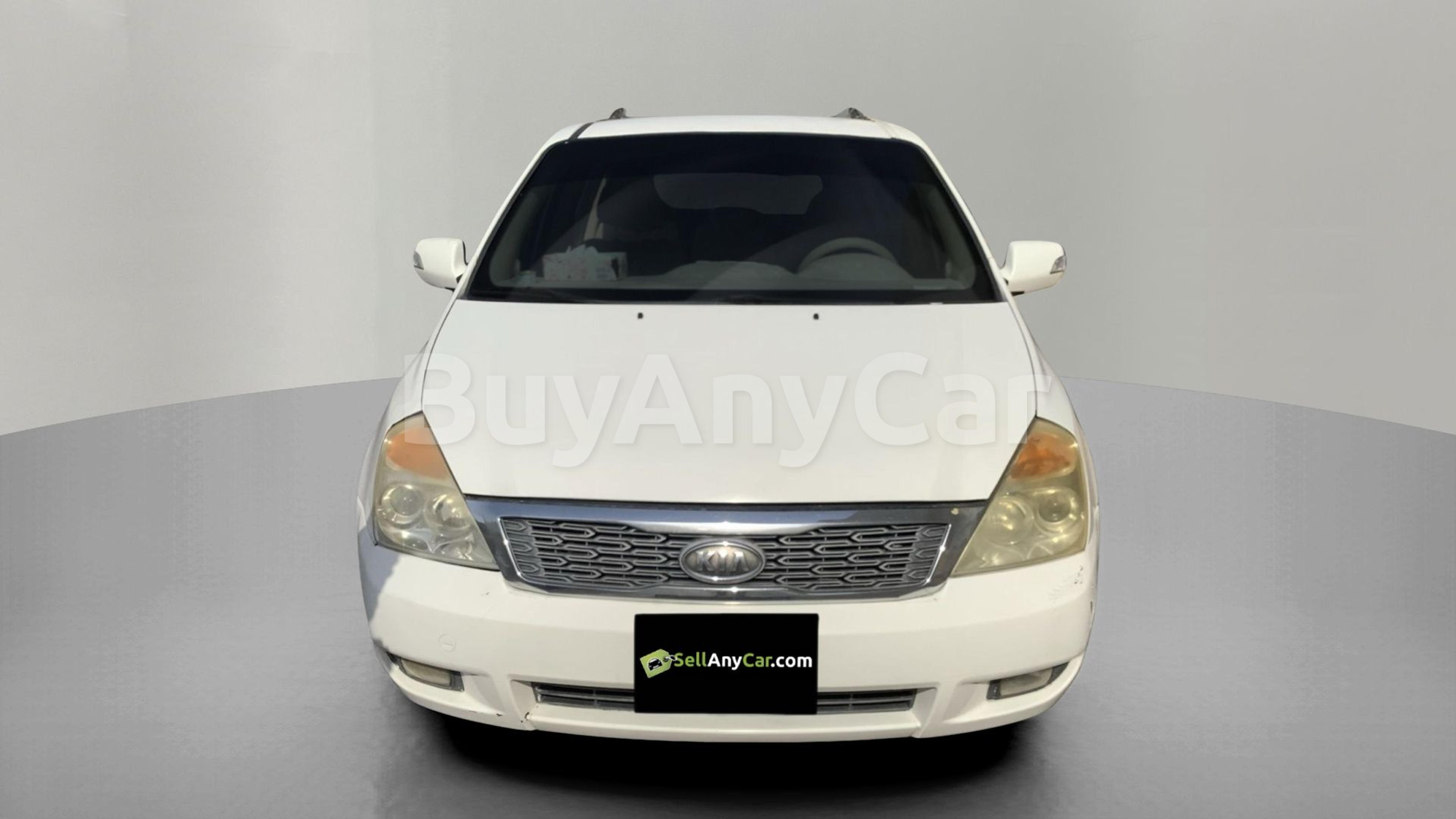 2013 Kia Carnival