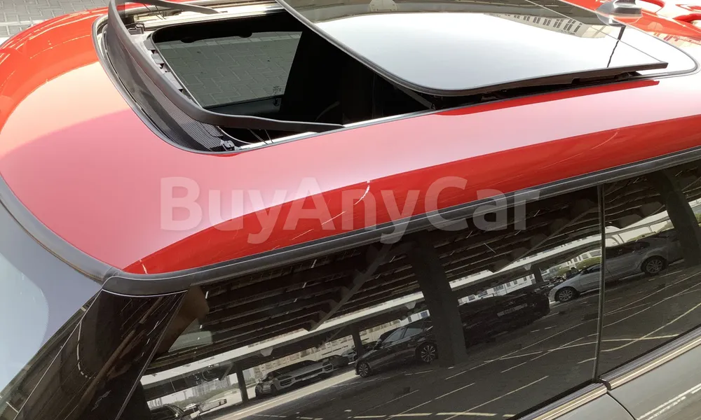 Vehicle photo 5
