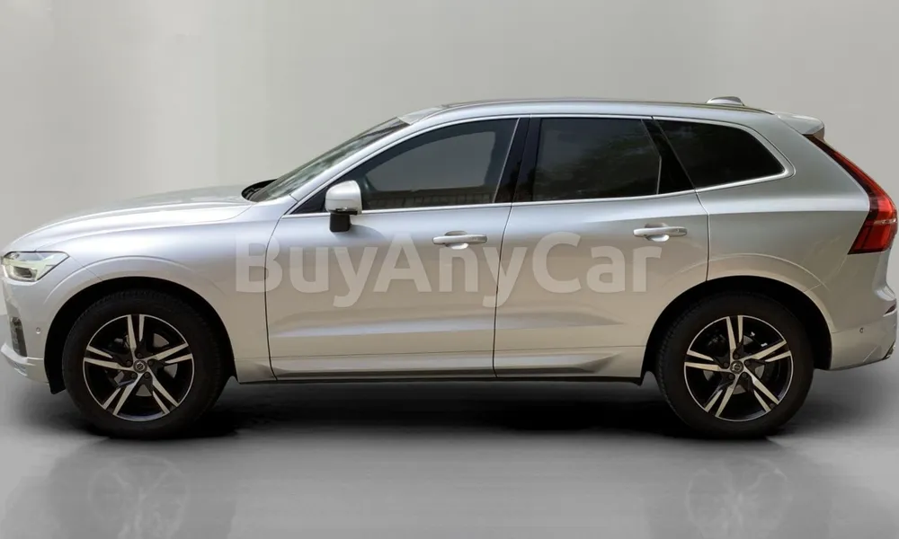 Vehicle photo 3