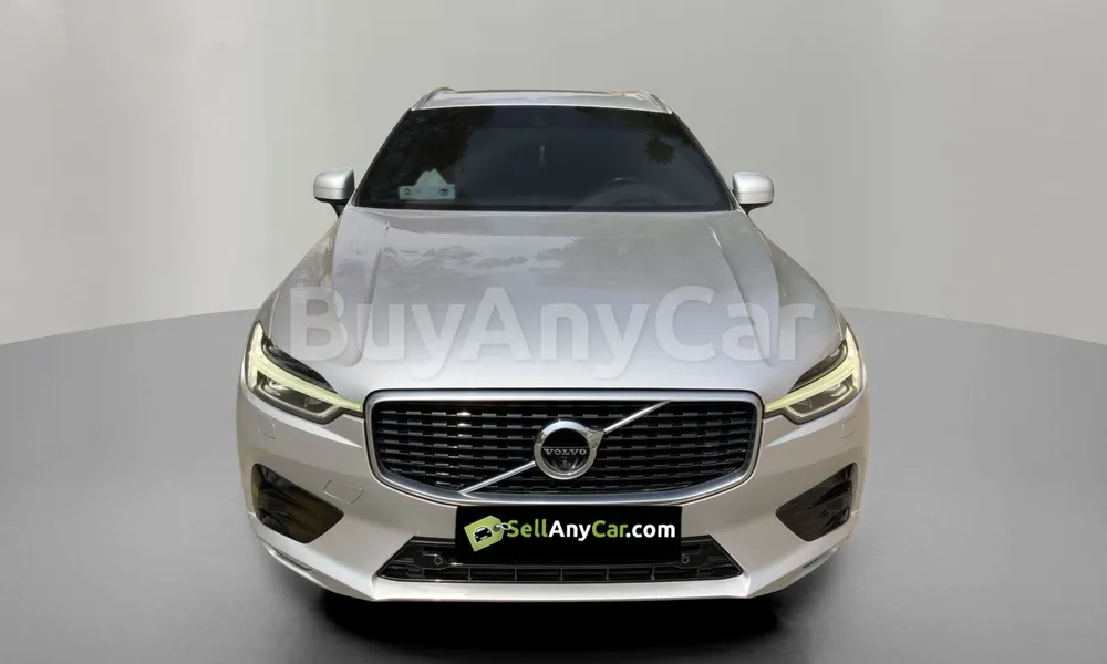 Vehicle photo 1