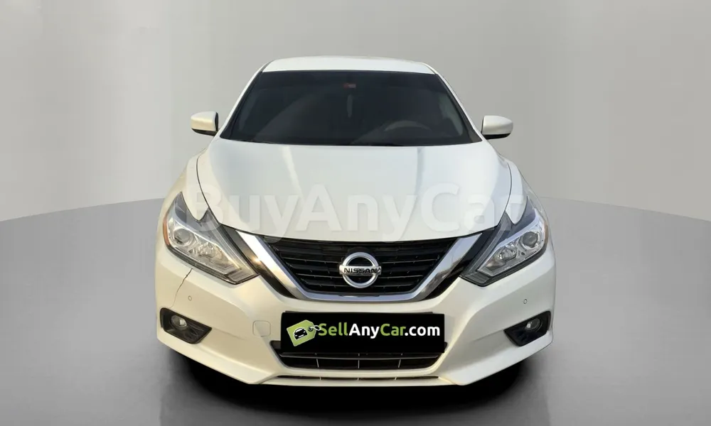 Vehicle photo 1
