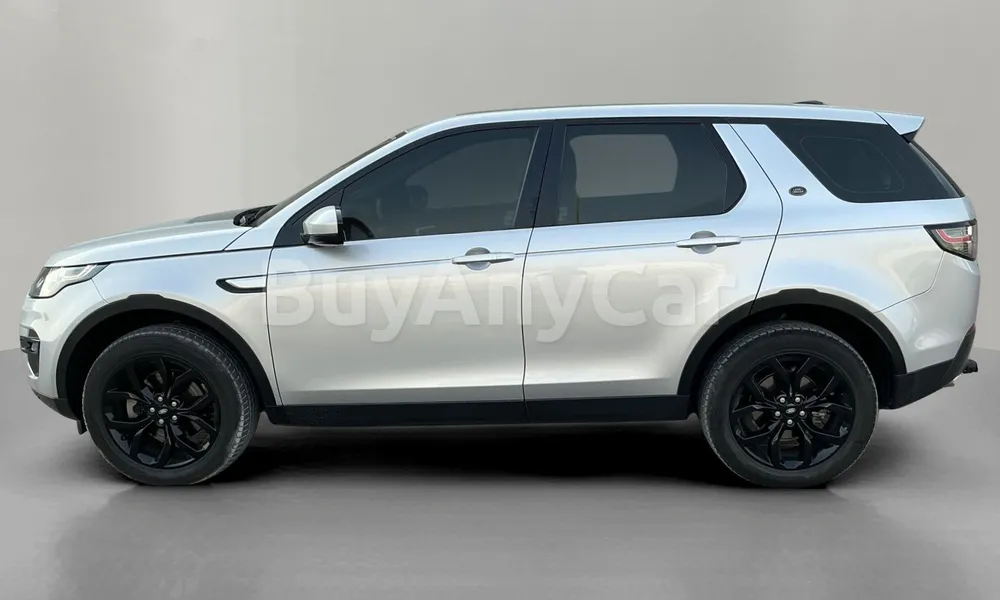Vehicle photo 4