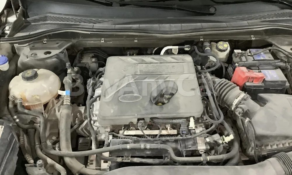 Vehicle photo 7