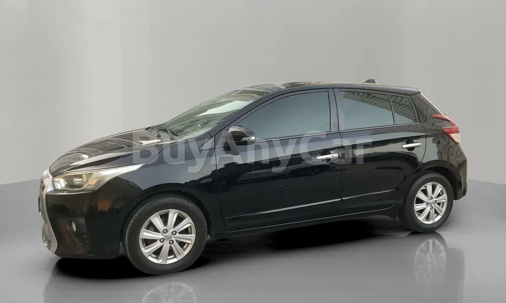 Vehicle photo 4