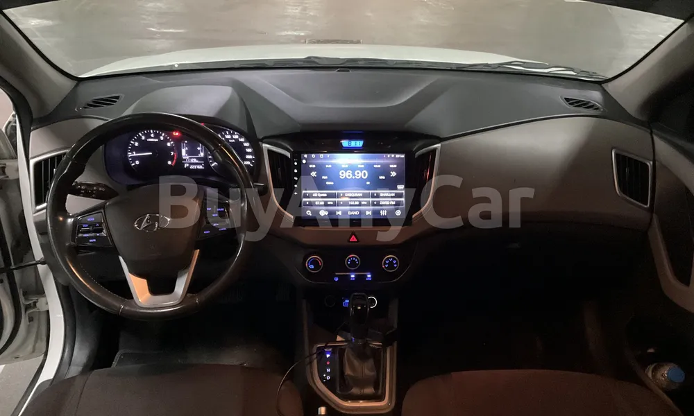 Vehicle photo 7