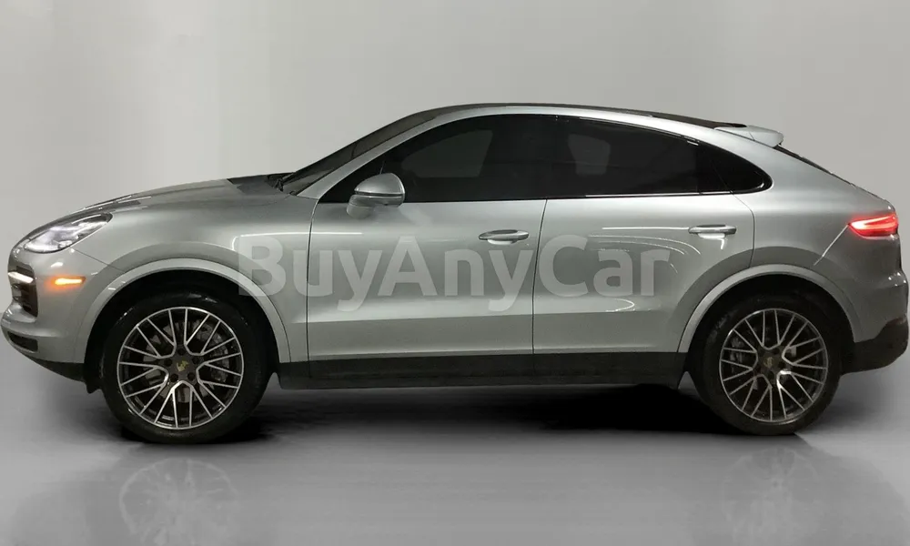 Vehicle photo 4