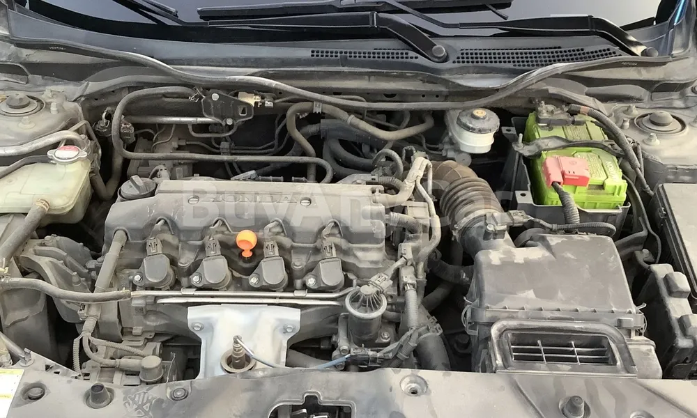 Vehicle photo 6