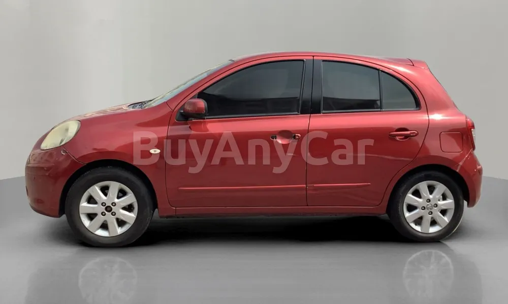 Vehicle photo 4