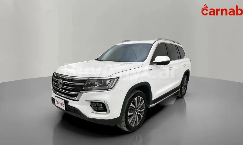 Vehicle photo 6