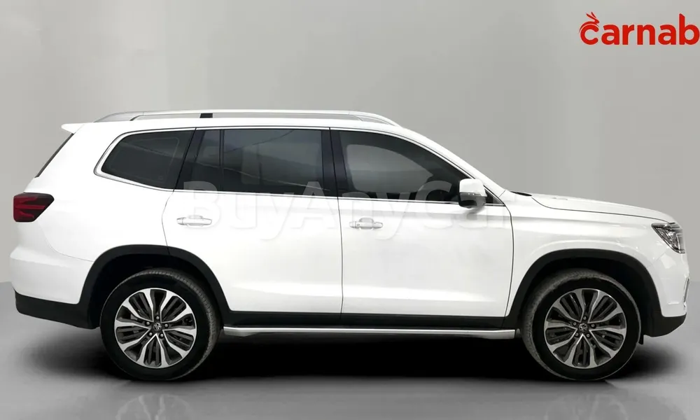 Vehicle photo 8