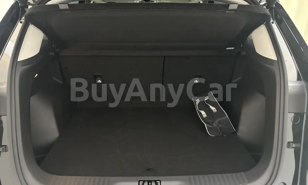 Vehicle photo 15