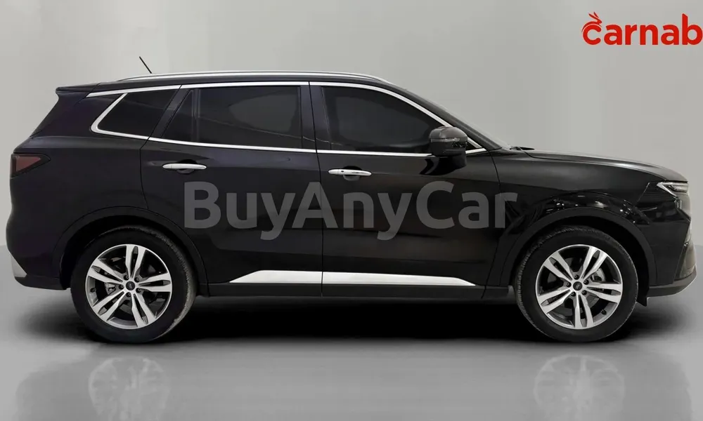 Vehicle photo 3