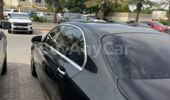 carsDetail