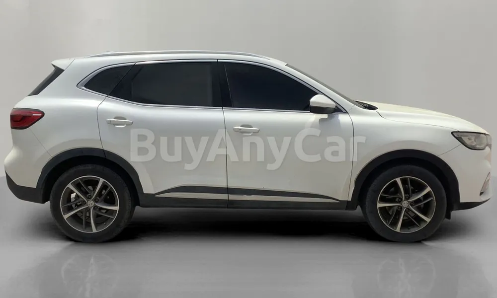 Vehicle photo 4