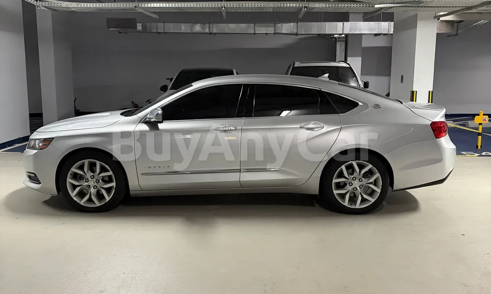 Vehicle photo 4