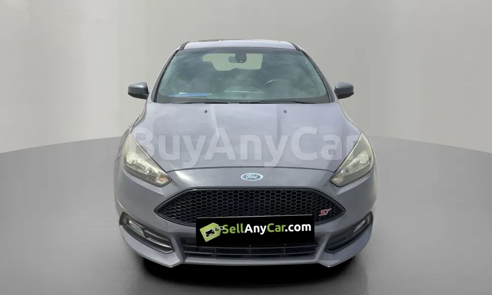Vehicle photo 1