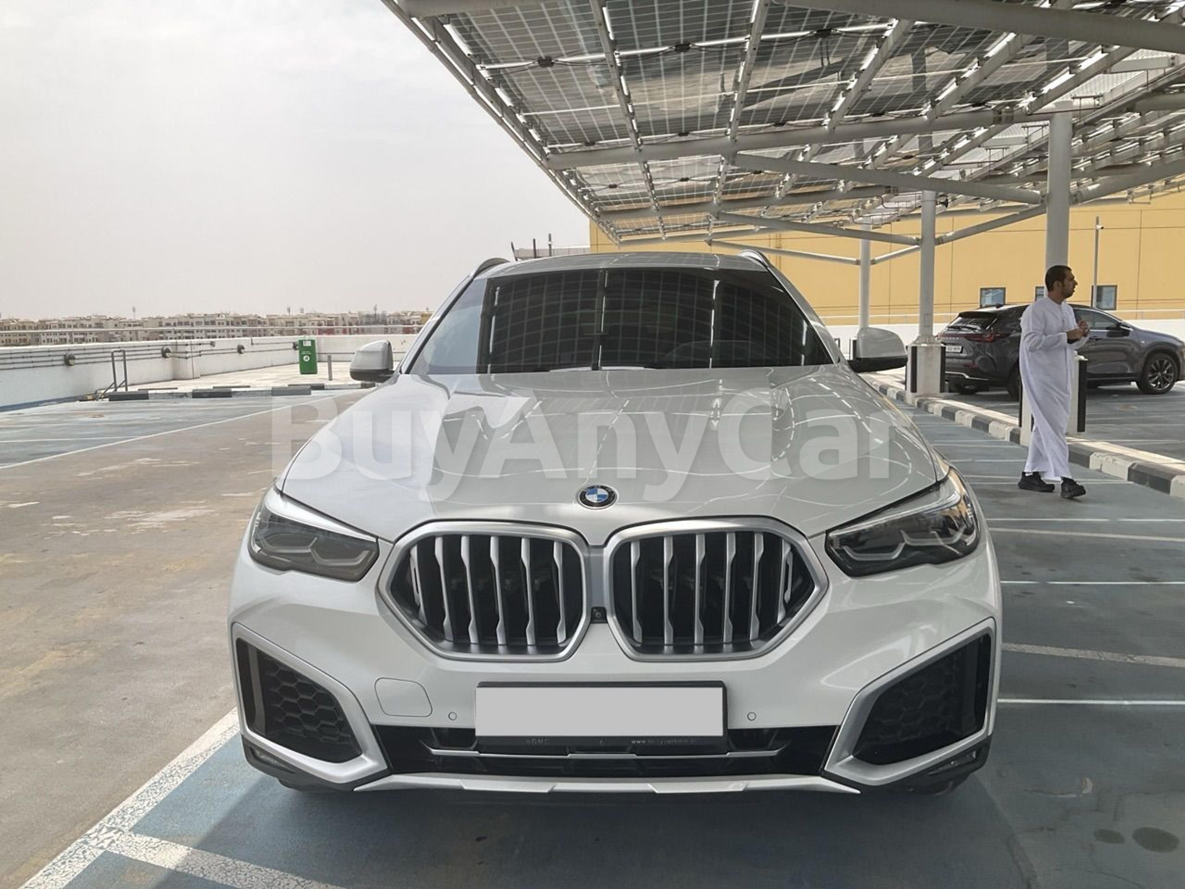 2021 BMW X6