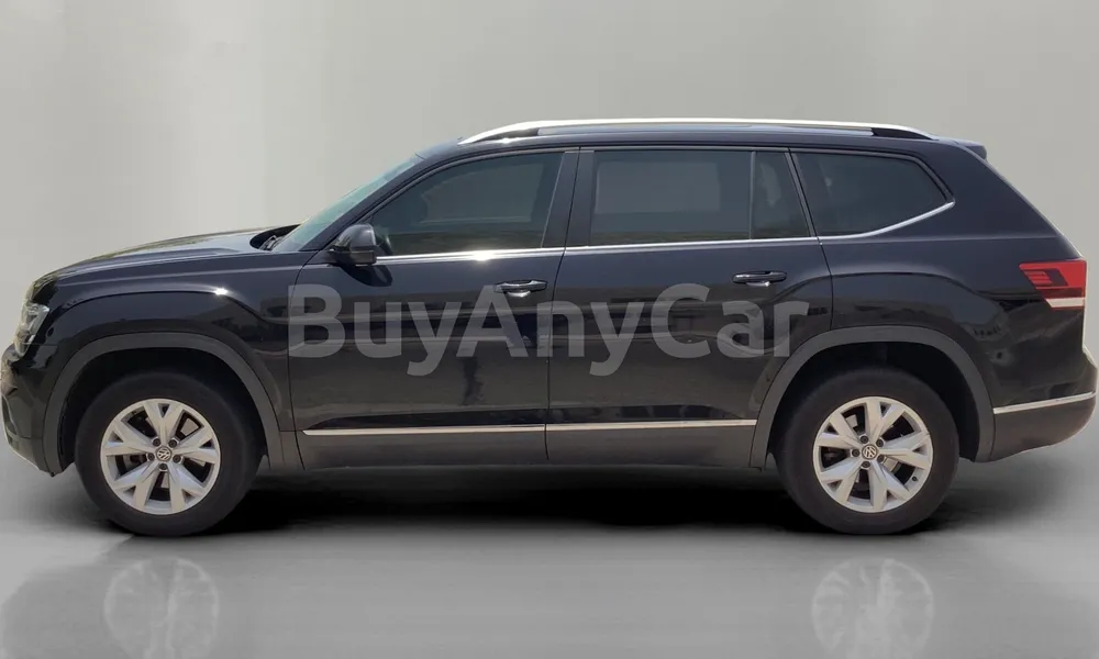 Vehicle photo 4