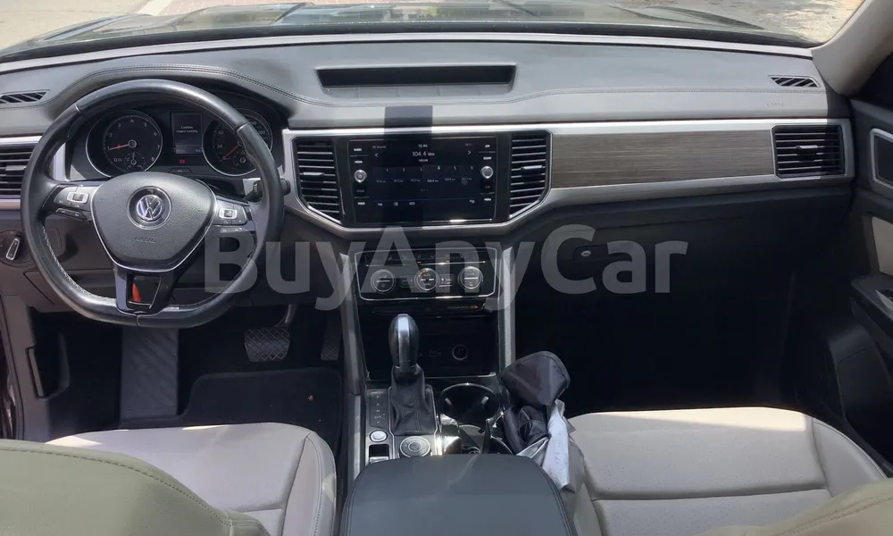 Vehicle photo 7