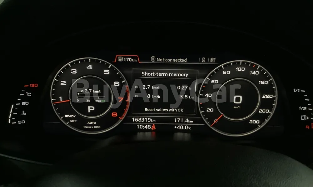 Vehicle photo 7