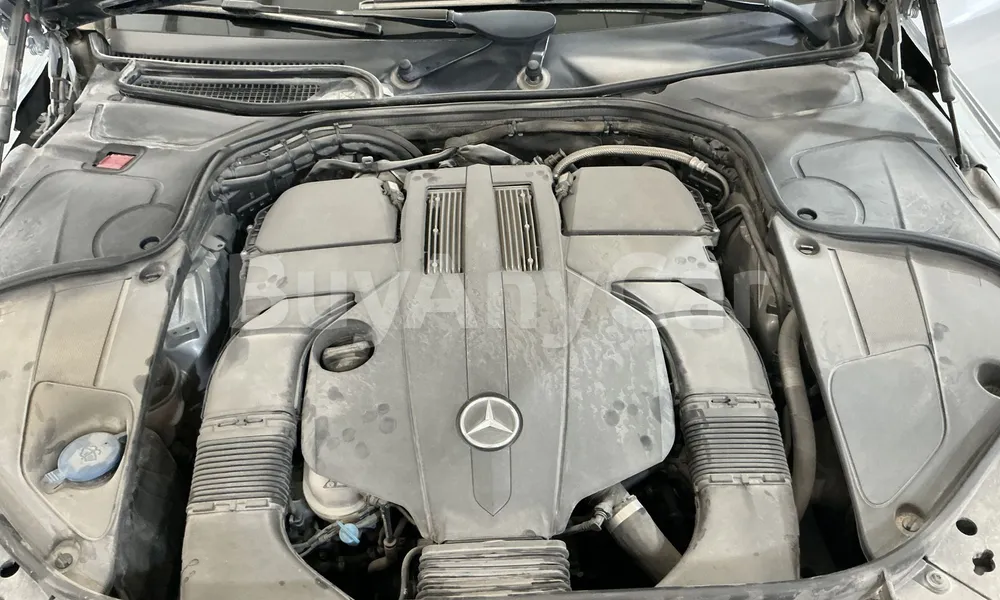 Vehicle photo 6