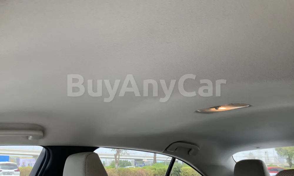 Vehicle photo 8