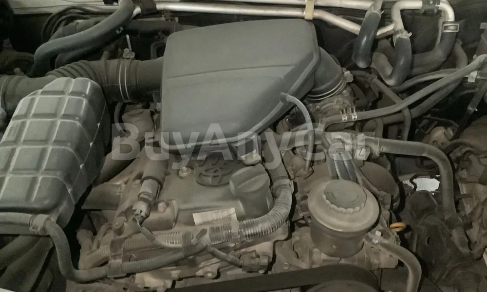 Vehicle photo 6