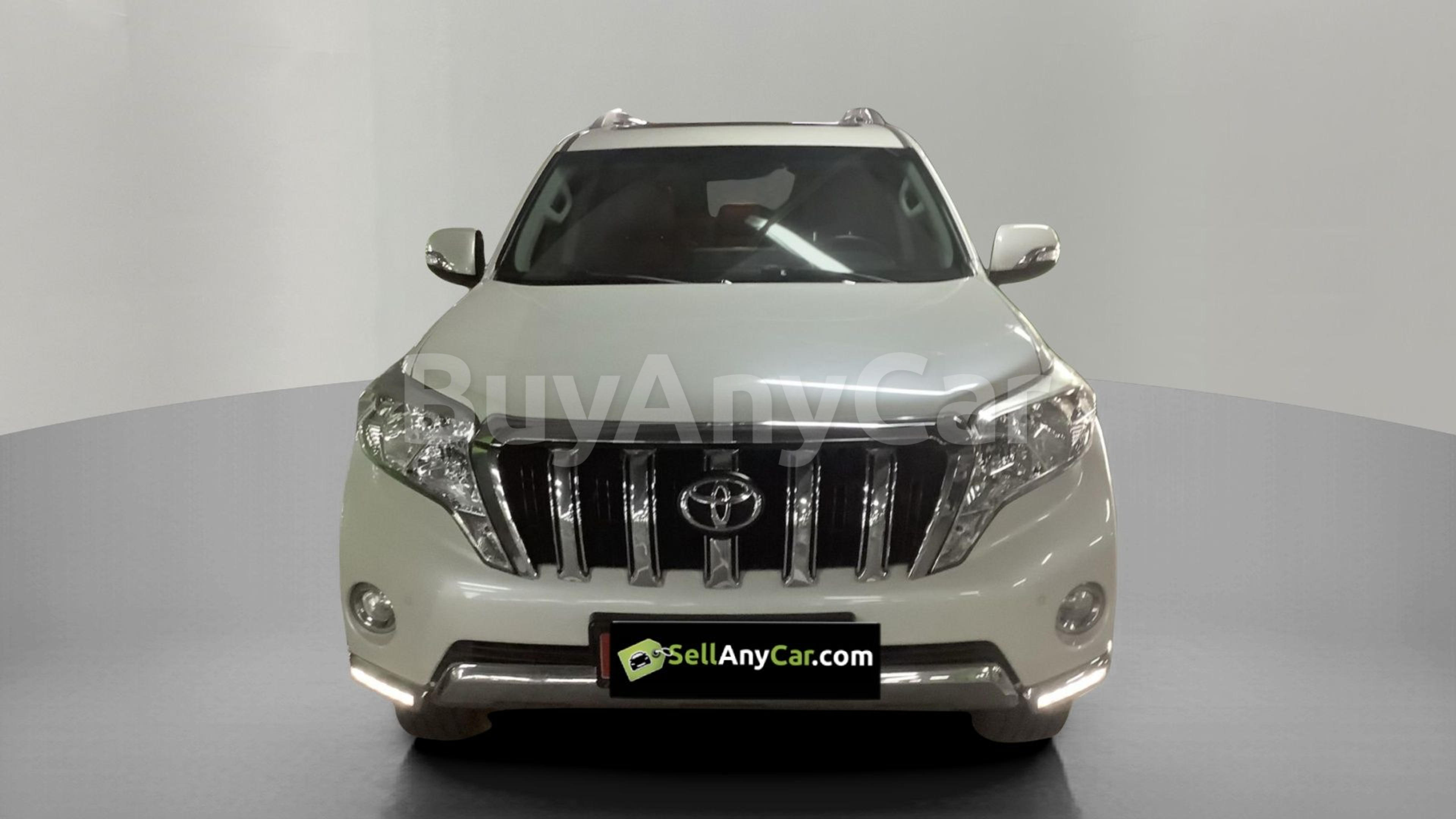 2017 Toyota Prado