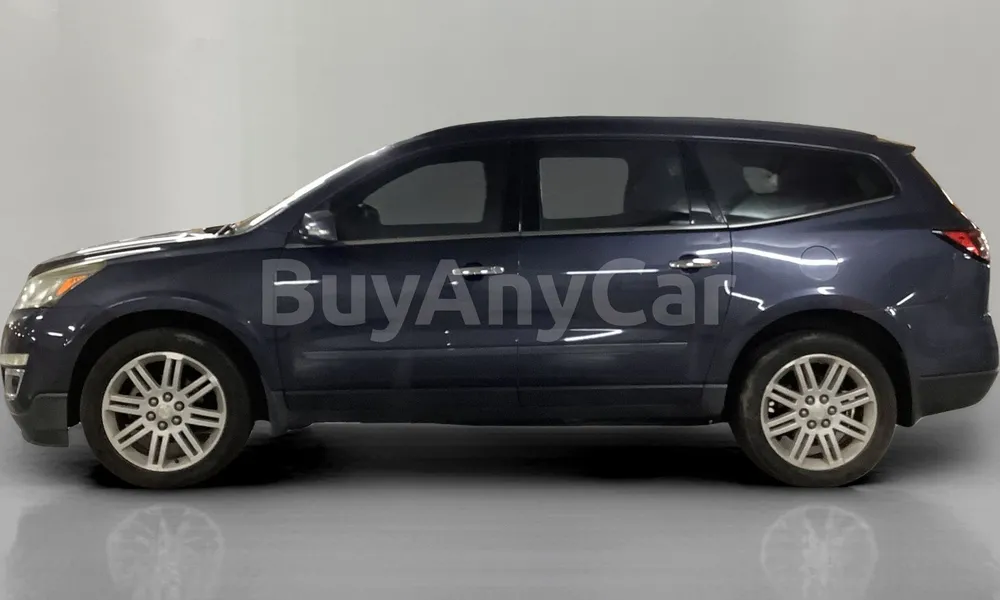 Vehicle photo 3