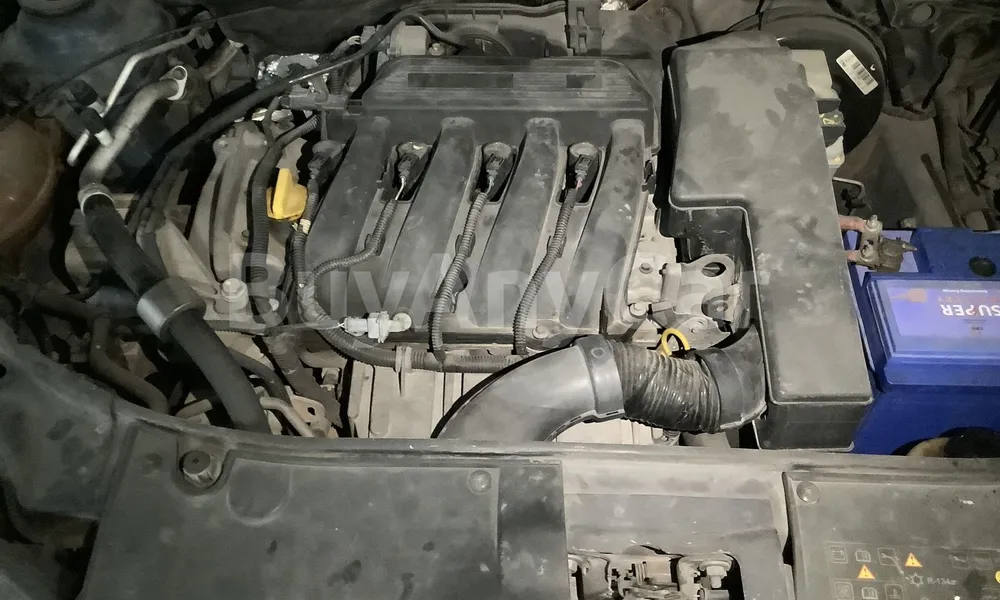 Vehicle photo 6
