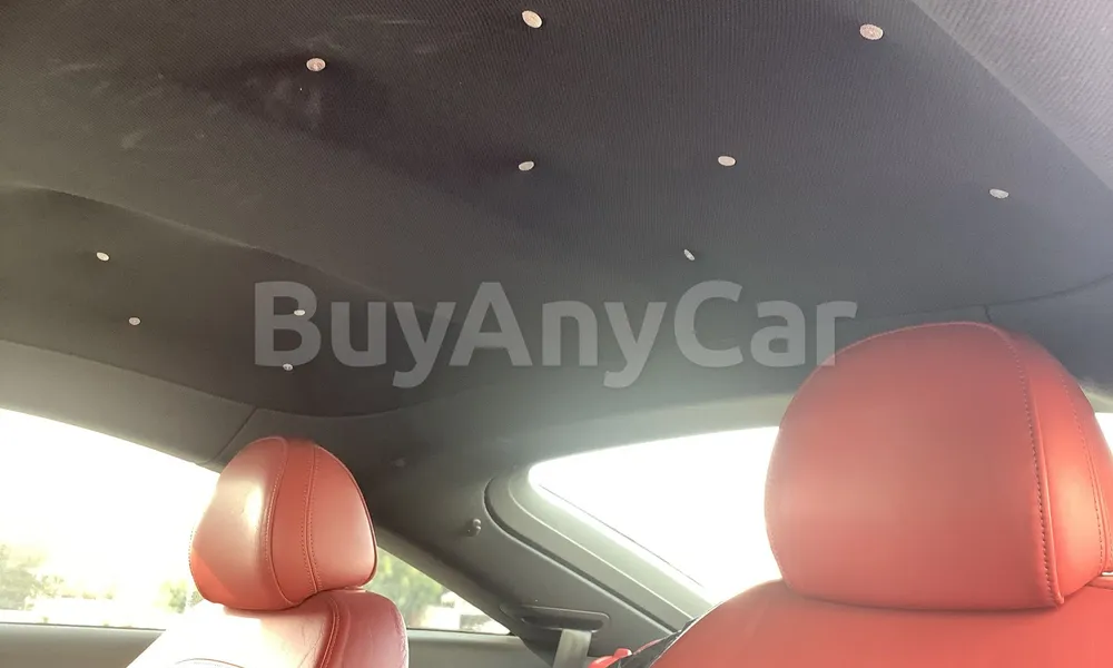 Vehicle photo 8