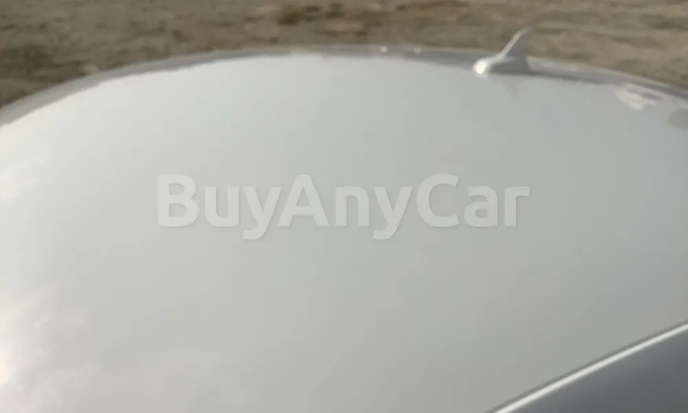 Vehicle photo 5