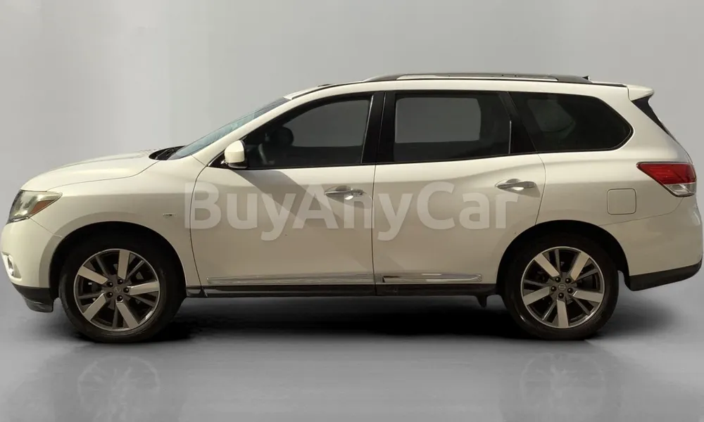 Vehicle photo 4