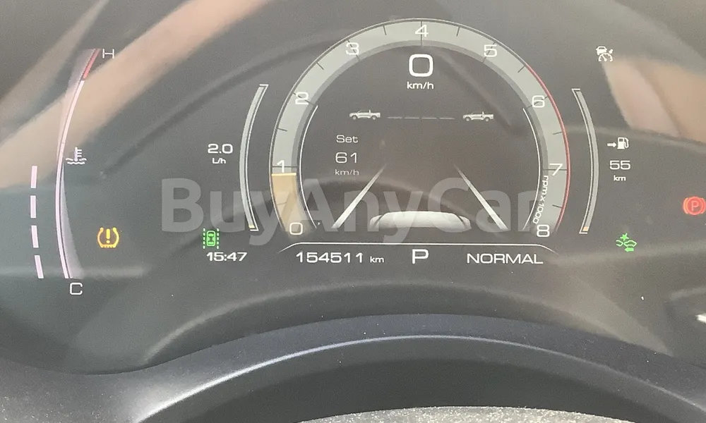 Vehicle photo 7