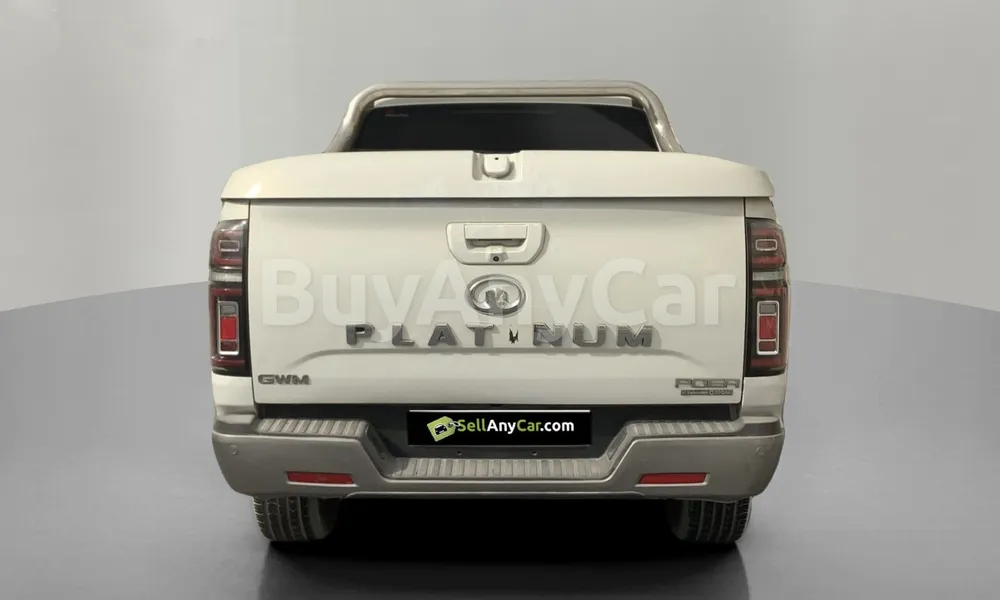 Vehicle photo 2