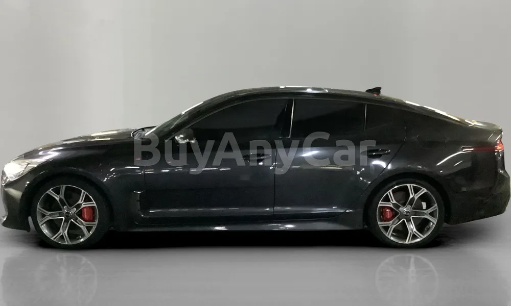 Vehicle photo 4