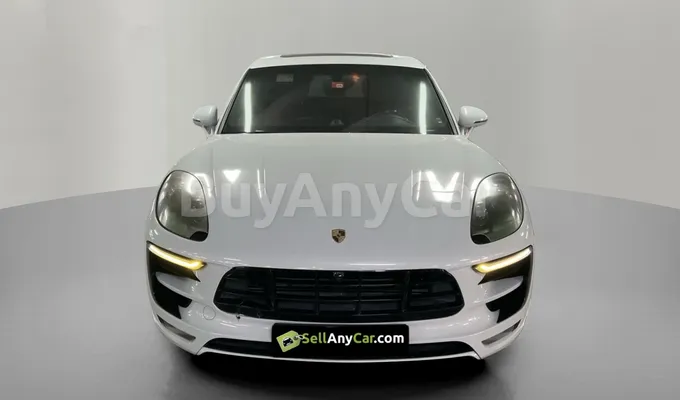 carsDetail