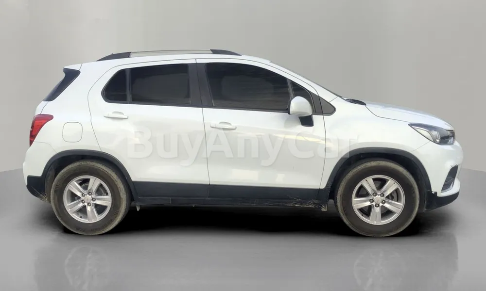 Vehicle photo 4