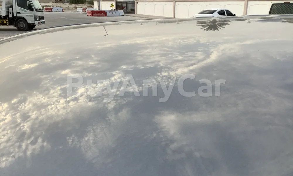 Vehicle photo 5