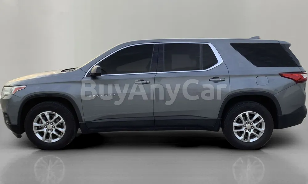 Vehicle photo 4