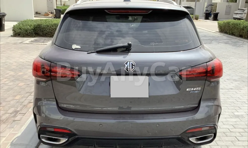 Vehicle photo 2